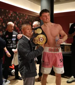 Rea imposed his power in Manchester and claimed the WBA Intercontinental title – World Boxing Association