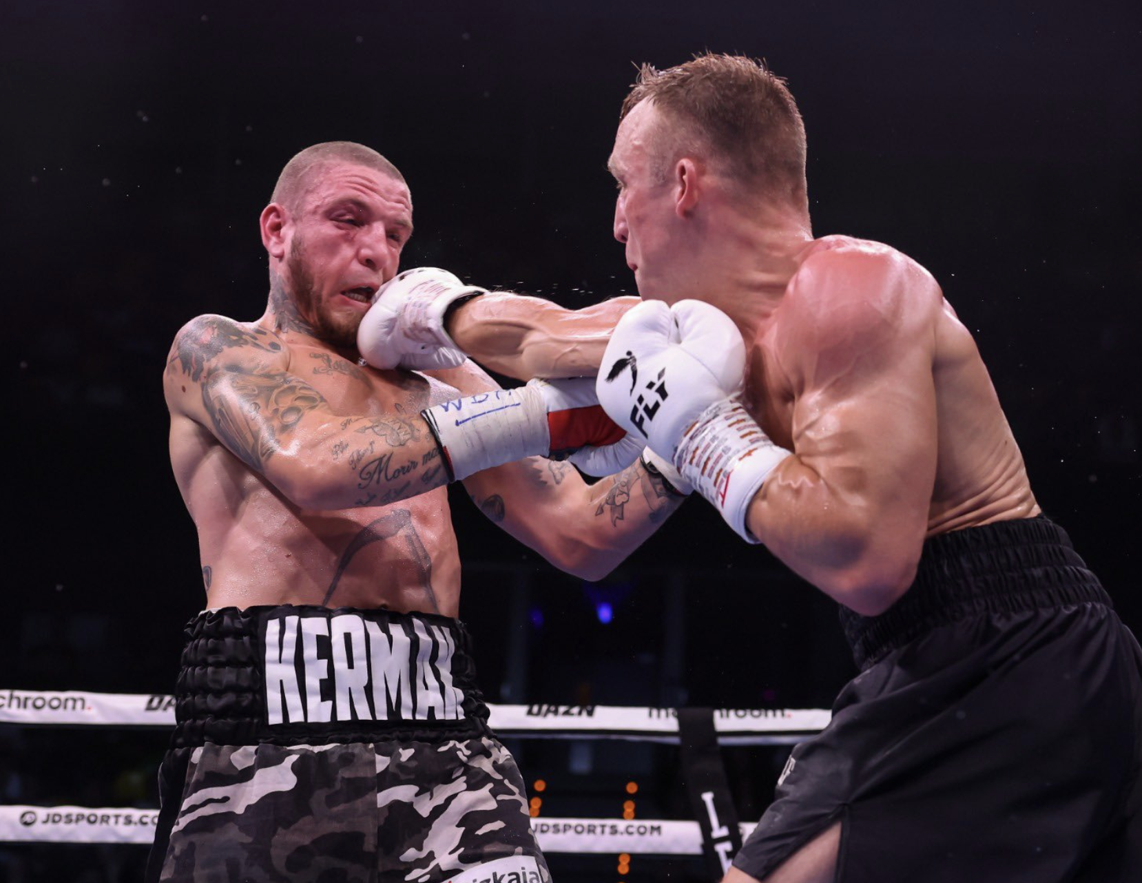 JAMES METCALF SIGNS WITH MATCHROOM BOXING

              09 June 2022