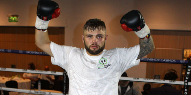 Jordan Clayton Vs Adam Grabiec