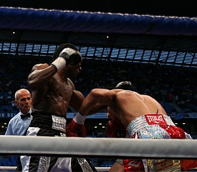 Malignaggi Ndou McCormick61 Ringside Boxing Report: Malignaggi v N’Dou II