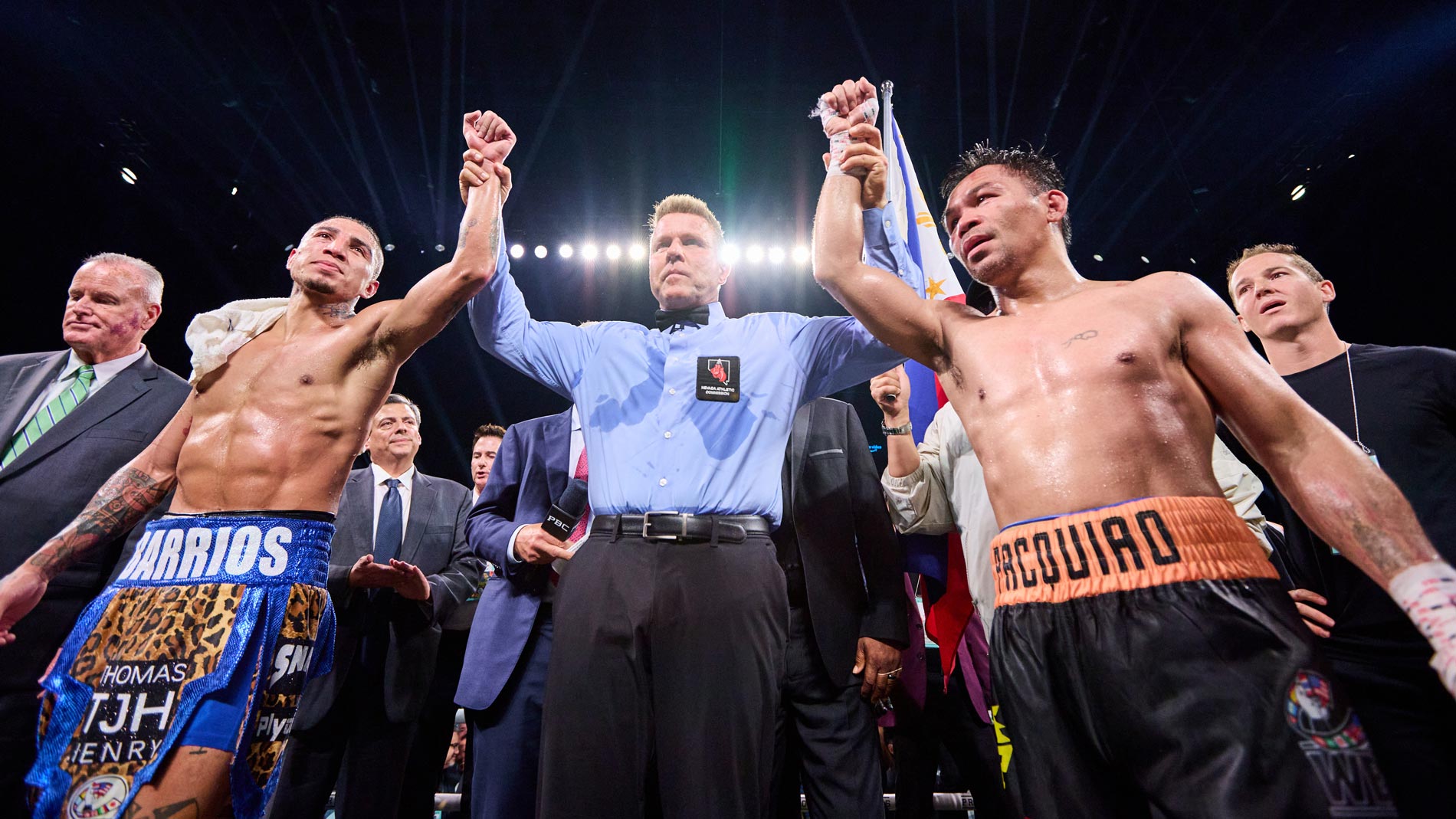 Pacquiao and Barrios Battle to a Draw