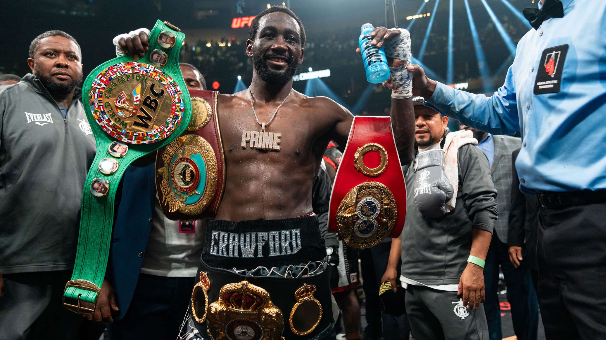 Crawford Stops Spence in a Performance For the Ages