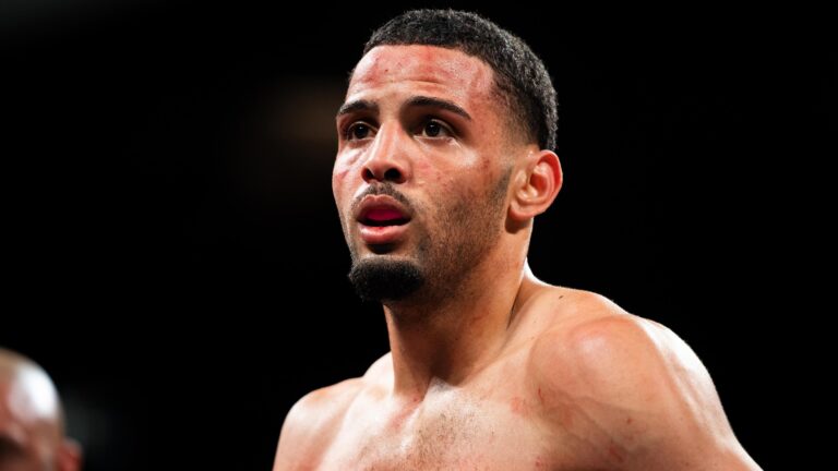 YOENIS TELLEZ TAKES ON BRIAN MENDOZA On March 28