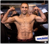  AbrahamTaylor weighin21 Boxing Weigh In: Arthur Abraham vs. Jermain Taylor