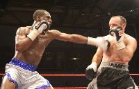  Brian Magee Paul David2 Ringside Boxing Report: Undercard of Johanneson   Fehintola