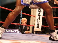  Brian Magee Paul David4 Ringside Boxing Report: Undercard of Johanneson   Fehintola