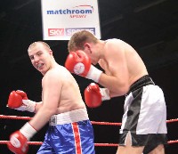  Brooks Doknic4 Ringside Boxing Report: Scott Gammer   Micky Steeds
