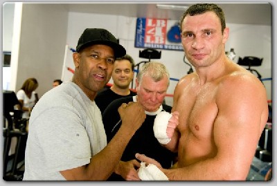  Denzel Washington Klitschko1 Hollywood Star Denzel Washington Meets WBC Boxing Champ Klitschko