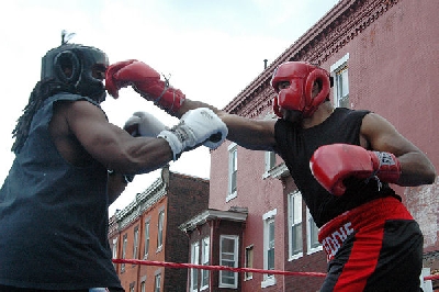  EddieChambersDarrellCrone1 Philadelphia Boxing: Stars Come Out For North Philly Block Party