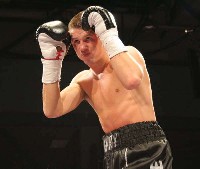  Gary Woolcombe Alex Stoda1 Ringside Boxing Report: Undercard of Johanneson   Fehintola