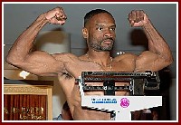  Johathan Reid Boxing Weigh in: The Contender