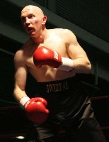  Nicky Smedley Jon Honney1 Ringside Boxing Report: Buster Keaton   Lee Swaby