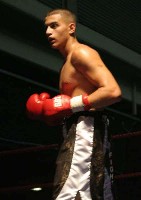  Nicky Smedley Jon Honney2 Ringside Boxing Report: Buster Keaton   Lee Swaby