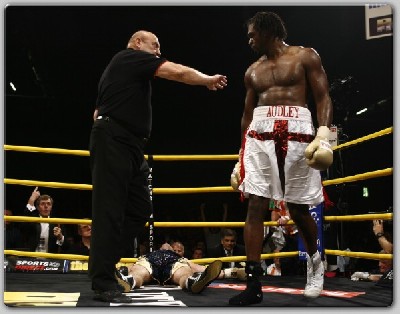  Prizefighter Harrison Barrett1  Boxing Perspective: Audley Harrison   A Force Or A Farce?