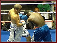  Shmouel Robertson1 Ringside Boxing Report: Terrance Cauthen   Joshua Onyango