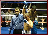  Shmouel Robertson4 Ringside Boxing Report: Terrance Cauthen   Joshua Onyango