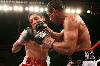  VazquezvsMarquez21 Showtime Boxing Result: Vazquez Stops Marquez In Sixth During Rematch