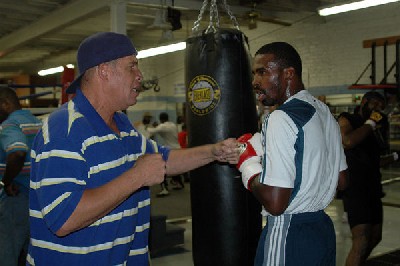  YusafBuster21 Boxing In Philadelphia: Mack Ready For Defense Against Pittman Tomorrow