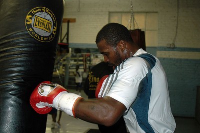  YusafBuster41 Boxing In Philadelphia: Mack Ready For Defense Against Pittman Tomorrow