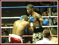  boggs mcfail3 Ringside Boxing Report: Terrance Cauthen   Joshua Onyango