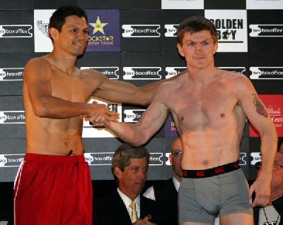  Boxing Weigh in Results and Photos: Ricky Hatton Vs Juan Lazcano + Undercard