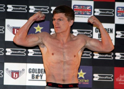  Boxing Weigh in Results and Photos: Ricky Hatton Vs Juan Lazcano + Undercard