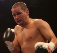  undercardboxing3 Ringside Boxing Report: Vincent Vuma   Mark Thompson