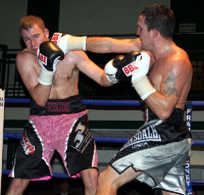  Ringside Boxing Report: Tom Glover vs. Scott Woolford
