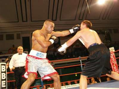 boxing york halls2 Ringside Boxing Report: Ted Bami   Guiseppe Lauri