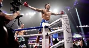 Morrell puts his WBA belt on display against Falcao – World Boxing Association