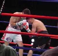 thumb ChavezGalvanSaddos5 Chavez Jr. a Chip Off the Old Block.