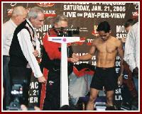 thumb Morales manny Pac4 Boxing Weigh in Photos: Erik Morales and Manny Pacquiao