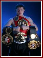 thumb ricky hitman hatton Boxing\s Hitman Vs The Pretty Boy